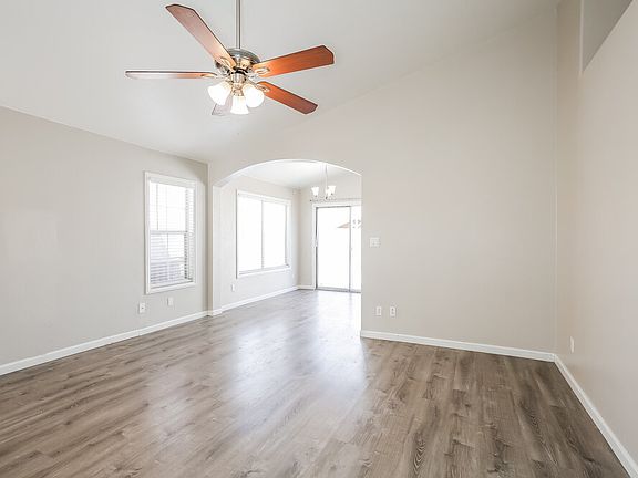 4th image of 6040 Hidden Rock Dr