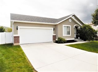 385 W Pommell Dr, Payson, UT 84651