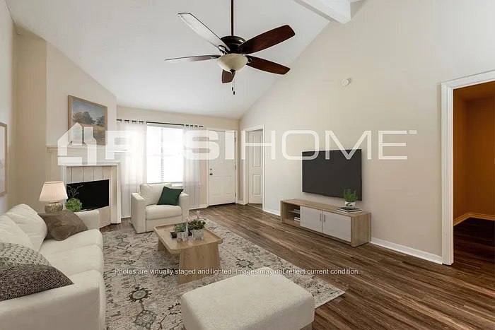 13710 Sableglen St — Photo 4