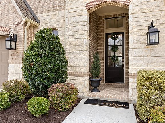 3rd image of 17911 CANTERA CT