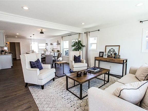 4th image of 1435 W 91st St