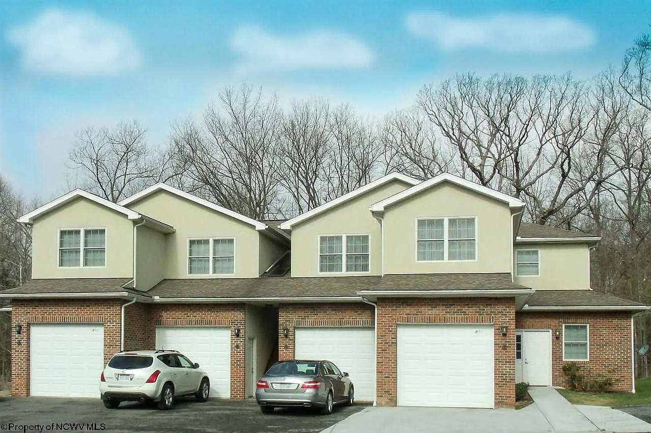 110 Mountain Golf Dr photo 1