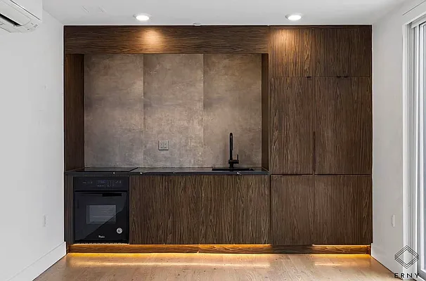 Kitchen, photo 2