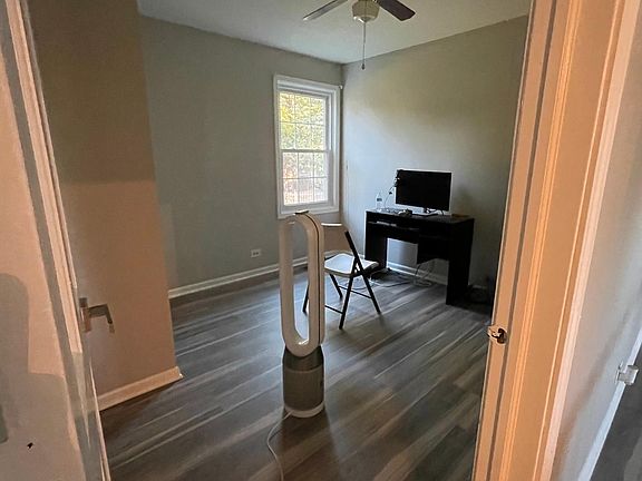 5th image of 740 Edelweiss Dr
