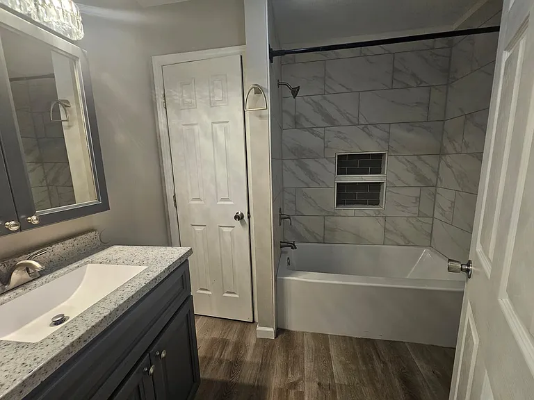 336 Park St — Photo 10