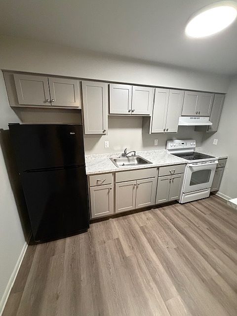 1st image of 440 State St #B