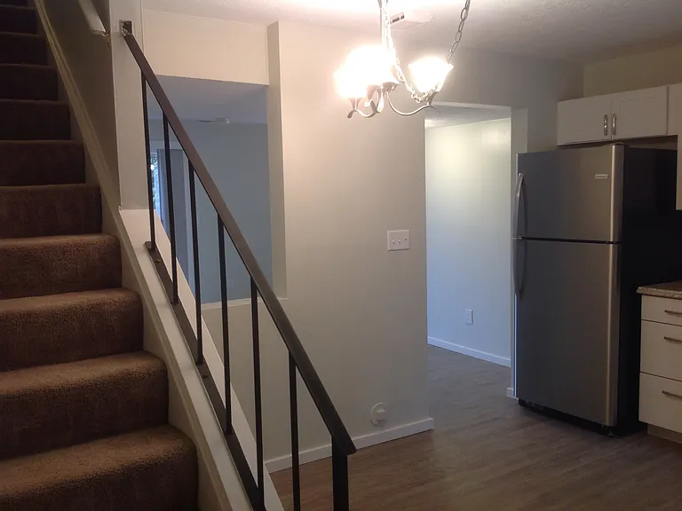 987 Wadsworth Rd — Photo 16