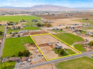 610 Sheep Company Rd, Selah, WA 98942