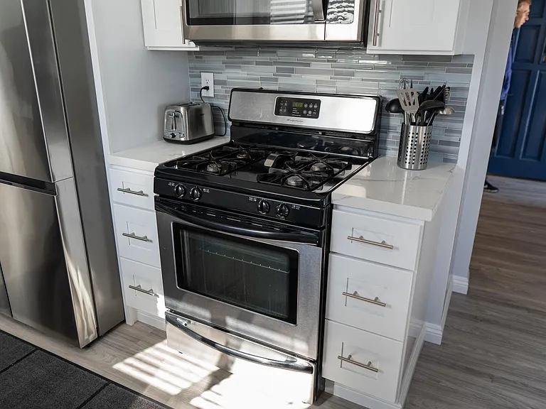 1507 S Roosevelt Ave — Photo 9