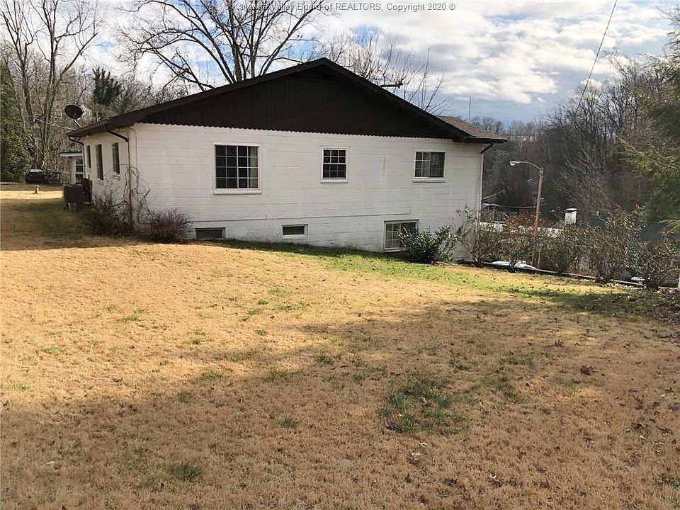 1st image of 1712 Dudley Dr