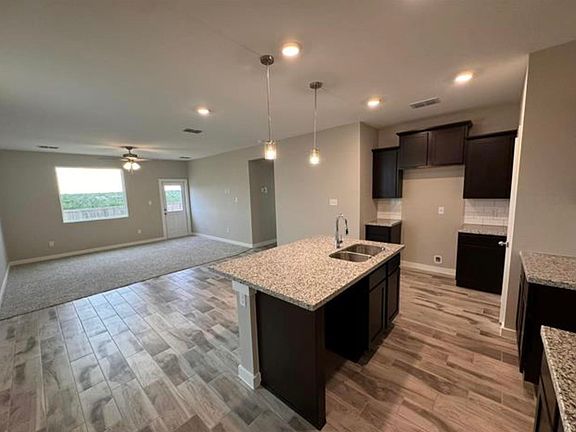 4th image of 11214 Cantabria Dr
