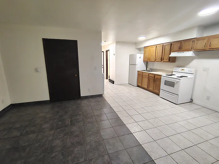 5409 Bennett St #7 — Photo 4