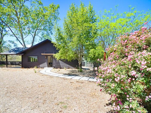 9554 Los Guilicos Ave