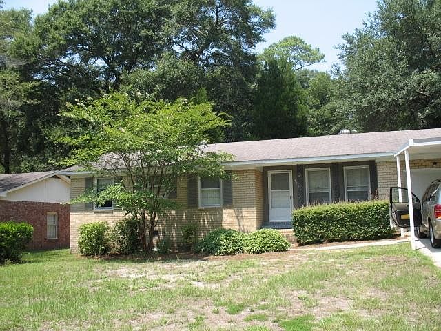 1st image of 4552 Flynn Dr