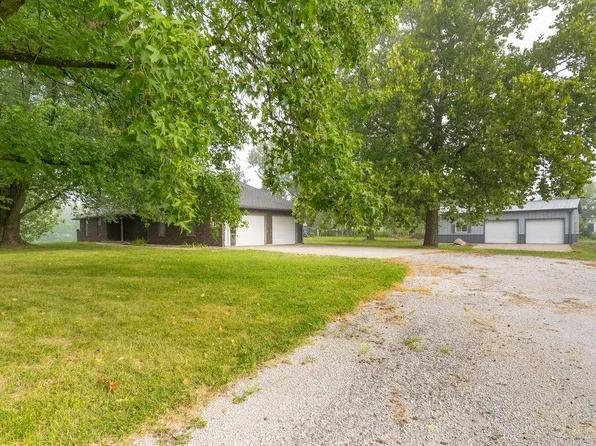 33850 10th Hwy, Excelsior Springs, MO 64024