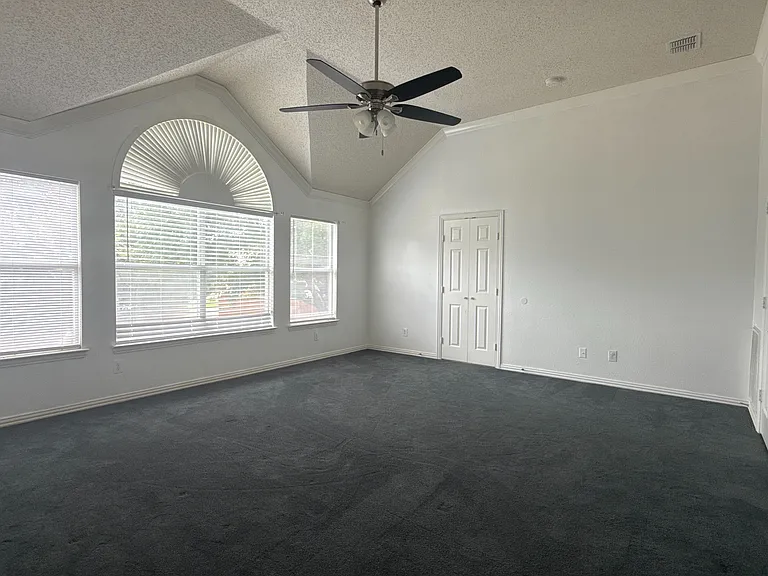 7848 Ravens Cliff Dr — Photo 27