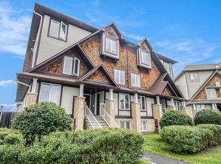772 Lakeridge Dr, Ottawa, ON K4A 0N3
