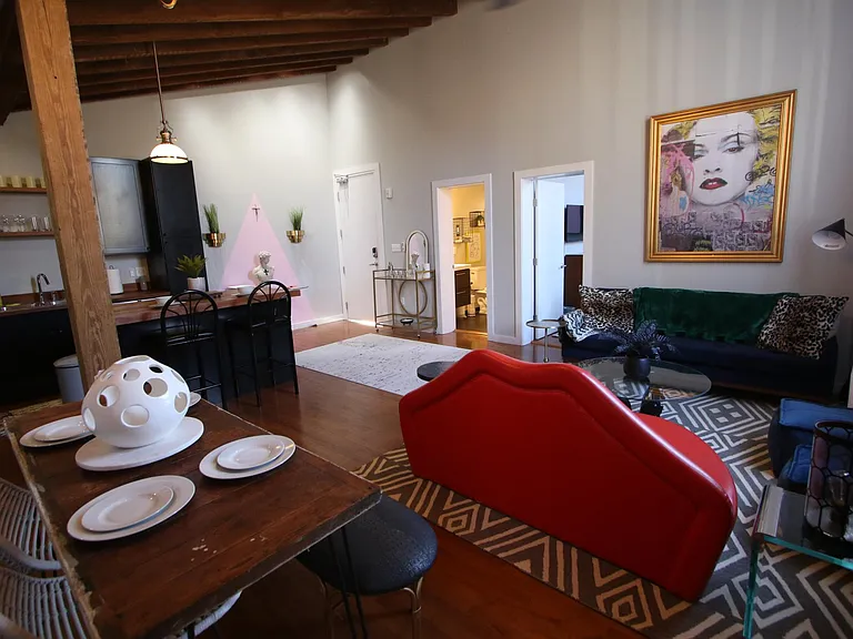 709 Jackson Ave #201 — Photo 4