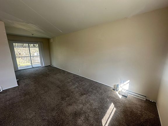 2nd image of 608 Cottondale Ave