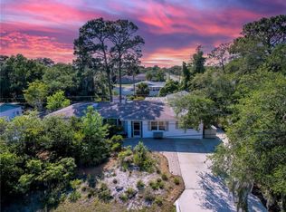 1207 E Gate Dr, Venice, FL 34285