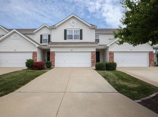 203 Sword Lily Dr, O'Fallon, MO 63366