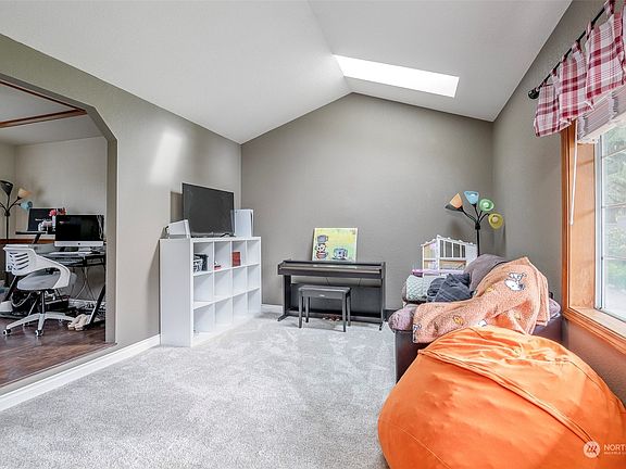 5th image of 813 50th Street SE