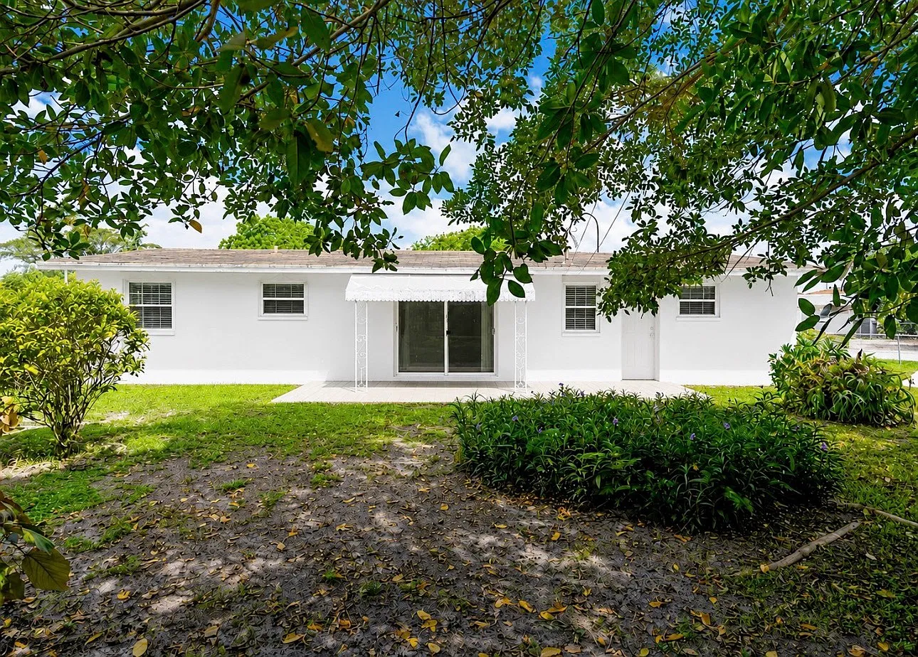 3 bed, 1479 sqft, $3,300 — Photo 4