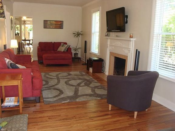 2nd image of 424 E Bryan Ave