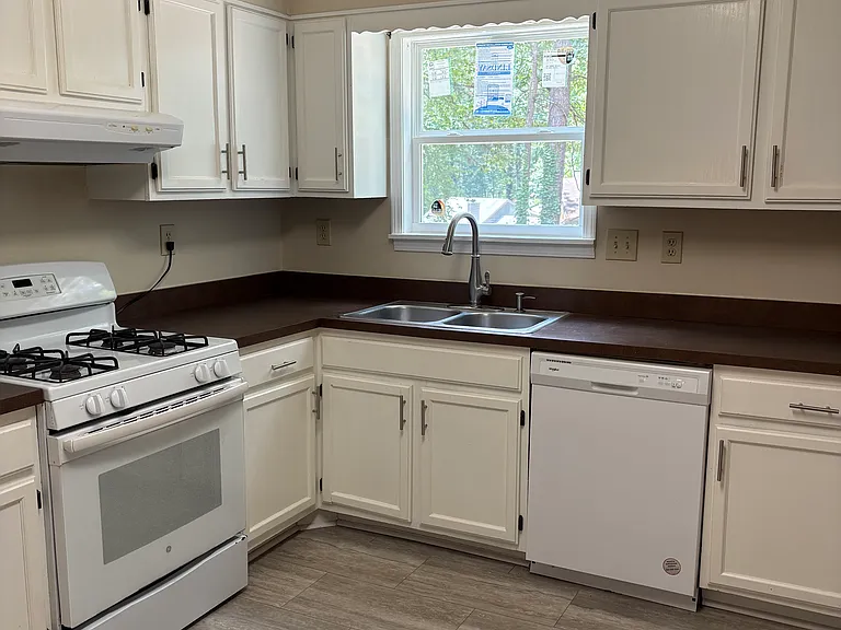 1201 Ridgeside Dr NW — Photo 23