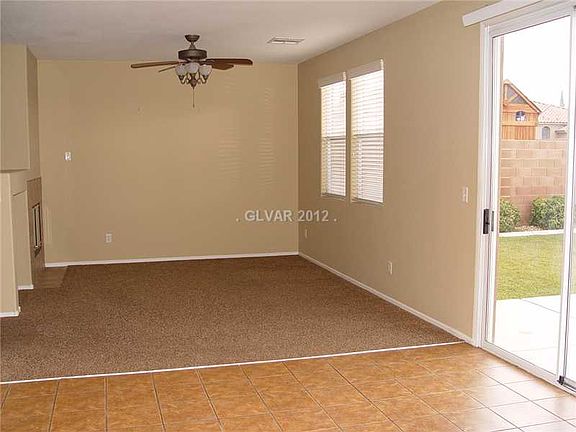 3rd image of 592 Siciliano St