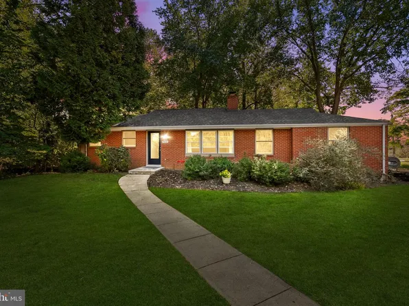 7405 Oakcrest Ln, Clarksville, MD 21029