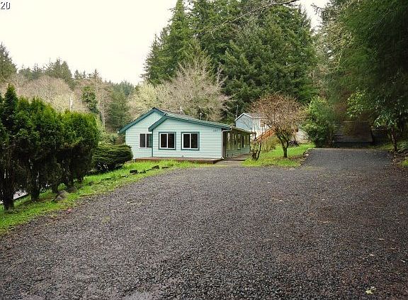 5th image of 6648 NE Park Ln