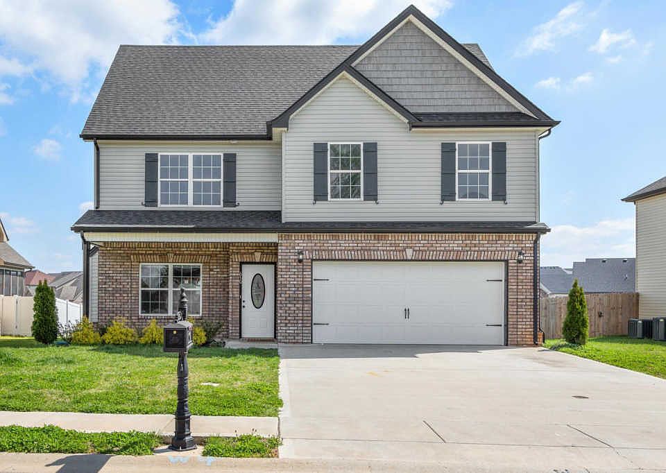 1st image of 650 Sturdivant Dr