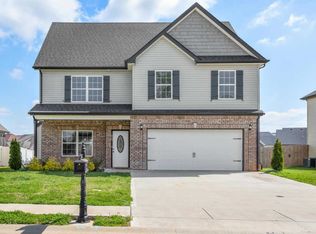 650 Sturdivant Dr, Clarksville, TN 37042