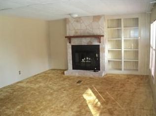 2215 NW 48th Ct, Ocala, FL 34482