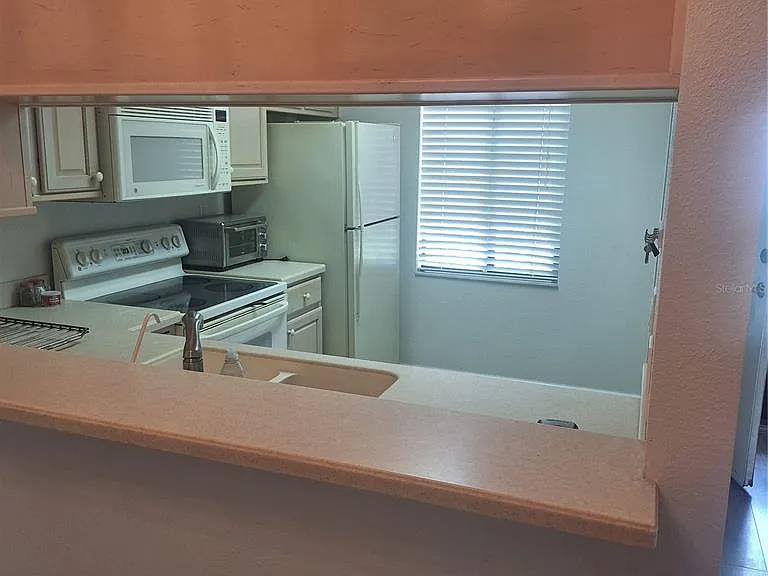 2377 Lake Heather Heights Ct #2377 — Photo 8