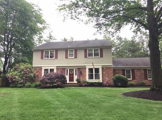 2 Shelter Rock Pl, Moorestown, NJ 08057