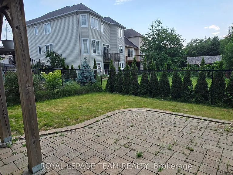 2714 Grand Vista Cir — Photo 31