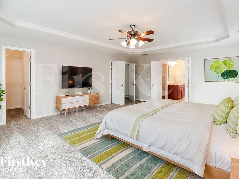 1421 Kentmire Ct — Photo 11