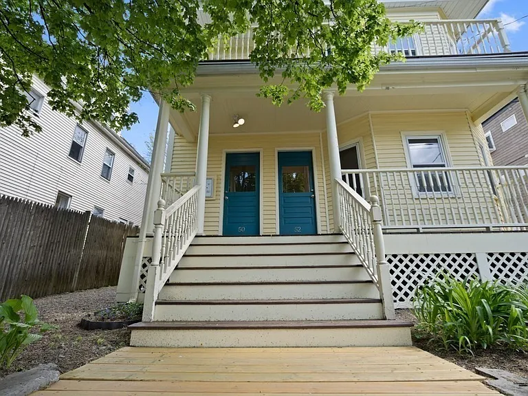 52 Waterhouse St #52 — Photo 2
