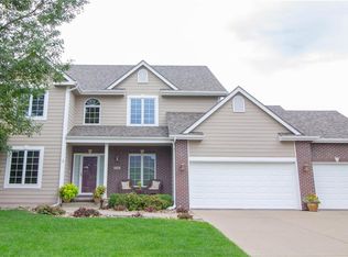 850 SE Mapleleaf Ln, Waukee, IA 50263