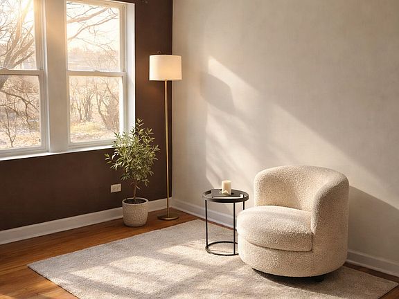4th image of 936 W 74th St #2W