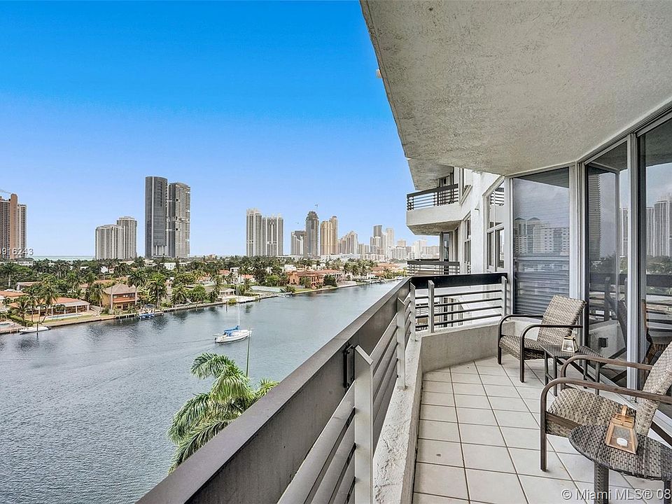 1st image of 19195 NE 36th Ct APT 809
