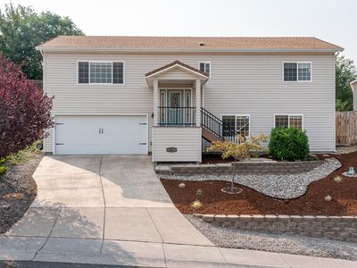 2310 James Martin Ct, Klamath Falls, OR, 97601
