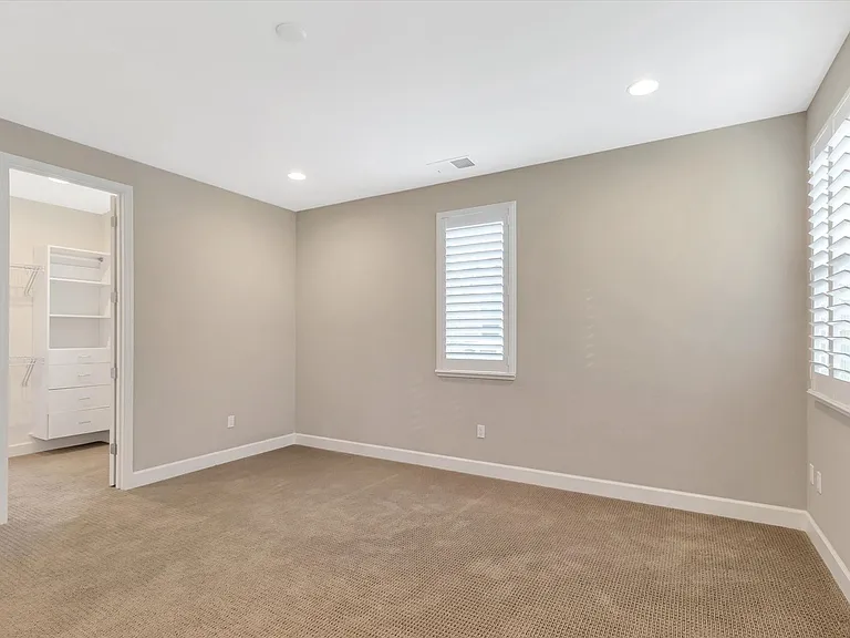 3086 Via Siena Pl — Photo 20