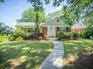 (Undisclosed Address), Hendersonville, NC 28792