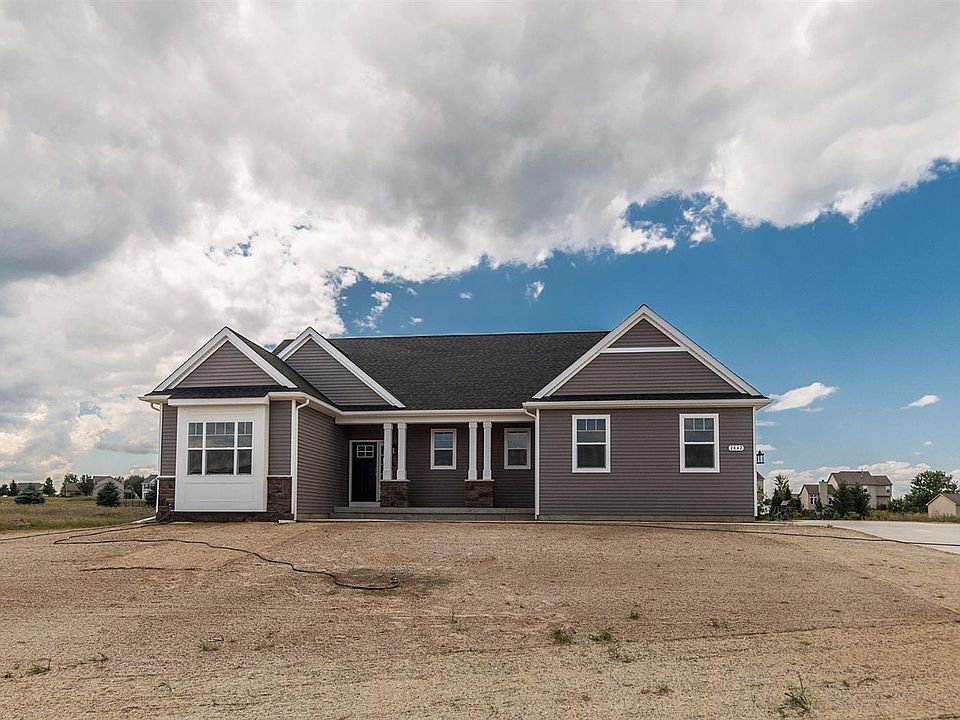 1st image of 2842 Tall Grass Dr #49
