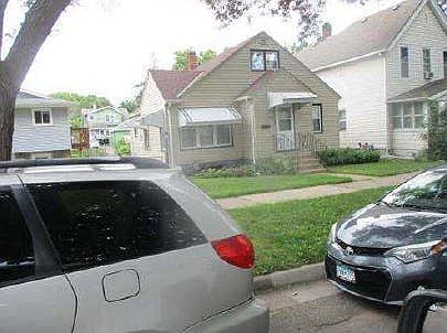 2nd image of 862 Jessamine Ave E