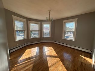 915 Dexter St #2, Central Falls, RI 02863