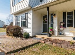 971 Ridge Rd S, Martinsburg, WV 25403